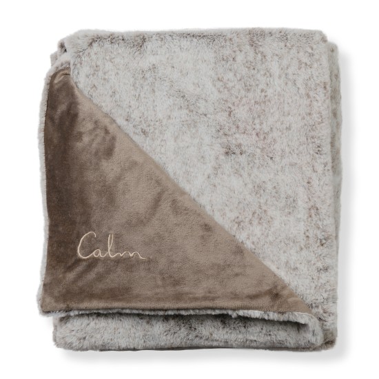 Luxe Faux Fur Throw Blanket