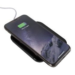 Catena Wireless Charging Phone Stand