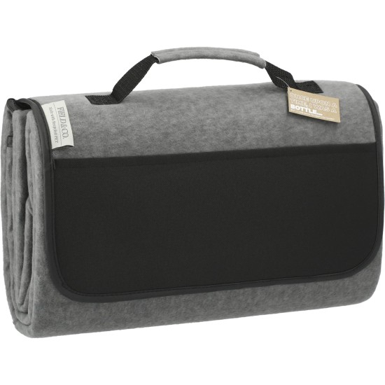 Field & Co. Recycled PET Oversized Picnic Blanket Field & Co. Recycled PET Oversized Picnic Blanket