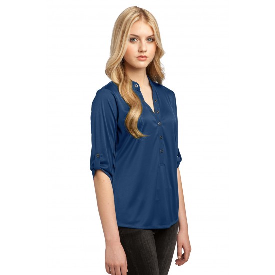 OGIO® - Crush Henley. LOG111