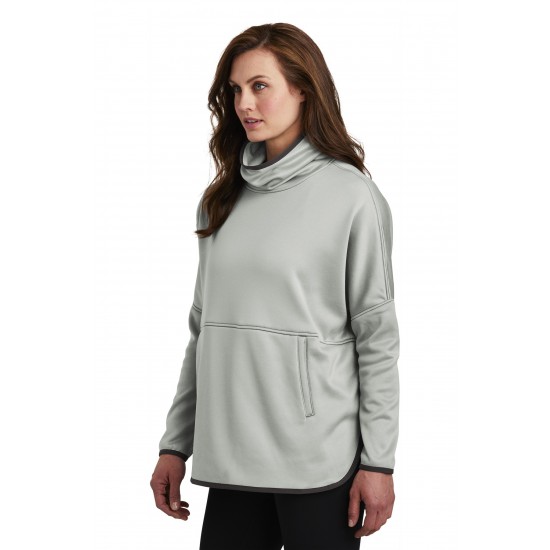 The North Face ® Ladies Canyon Flats Stretch Poncho.  NF0A3SEF